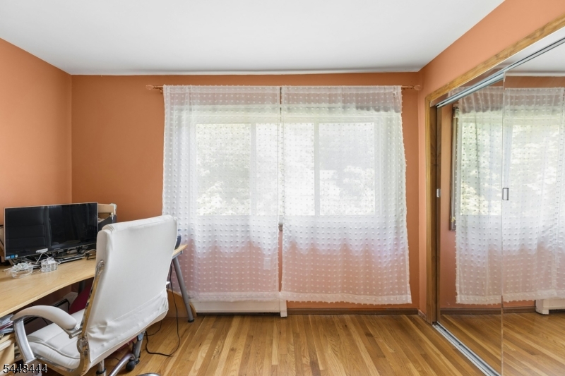 40 Vista Drive Marlboro NJ 07751