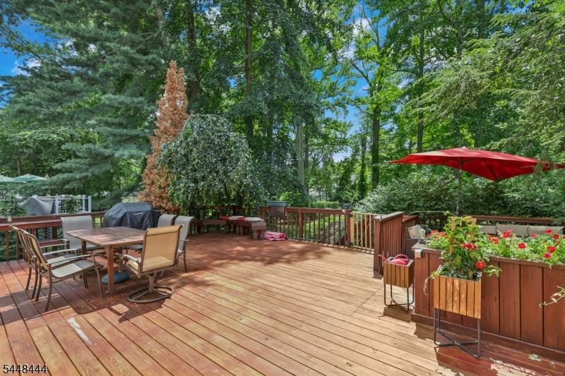 40 Vista Drive Marlboro NJ 07751