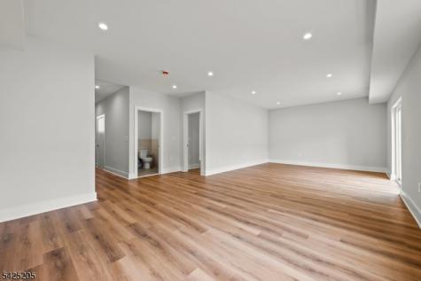 404 Rutgers Avenue Hillside NJ 07205