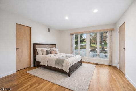 142 Deer Run Green Brook NJ 07069