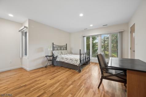 142 Deer Run Green Brook NJ 07069