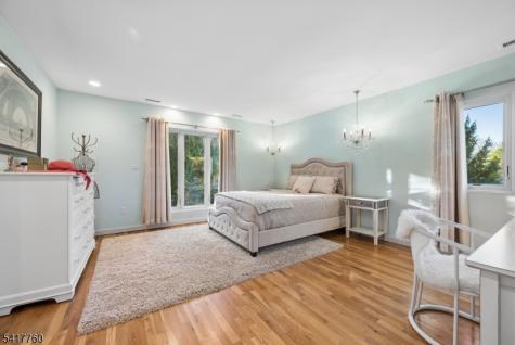 142 Deer Run Green Brook NJ 07069