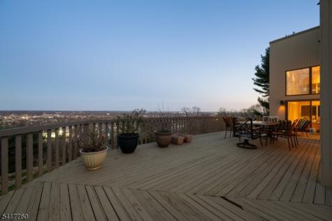 142 Deer Run Green Brook NJ 07069