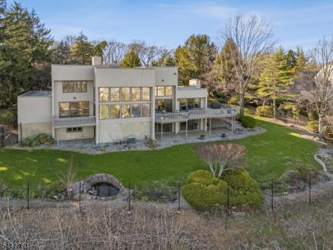 142 Deer Run Green Brook NJ 07069