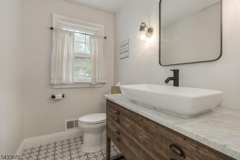 54 Dean Road Mendham NJ 07945