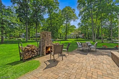 54 Dean Road Mendham NJ 07945