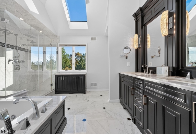 8 Chaucer Drive Clinton NJ 08801