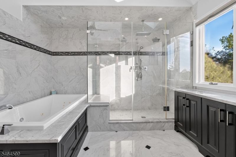 8 Chaucer Drive Clinton NJ 08801