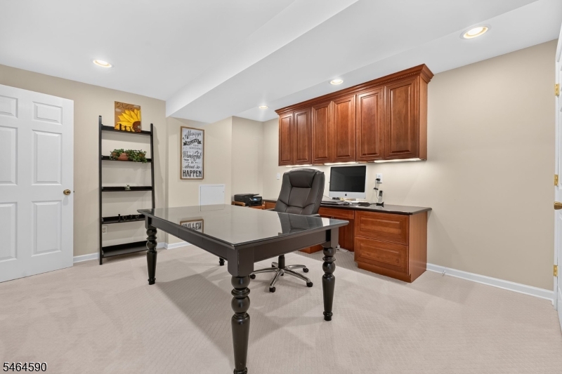 8 Chaucer Drive Clinton NJ 08801