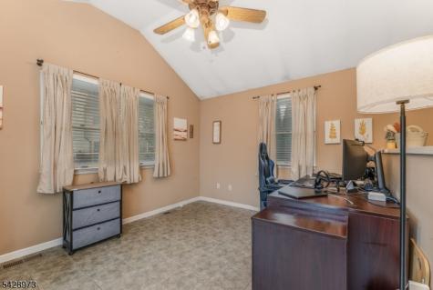 1304 Brian Circle Greenwich NJ 08886