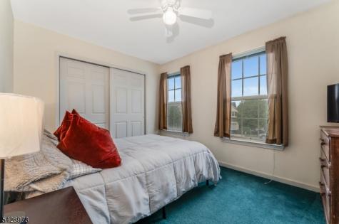 1304 Brian Circle Greenwich NJ 08886