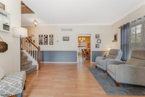 1304 Brian Circle Greenwich NJ 08886