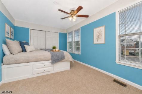 1304 Brian Circle Greenwich NJ 08886