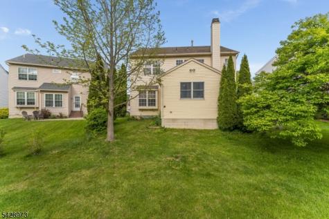 1304 Brian Circle Greenwich NJ 08886