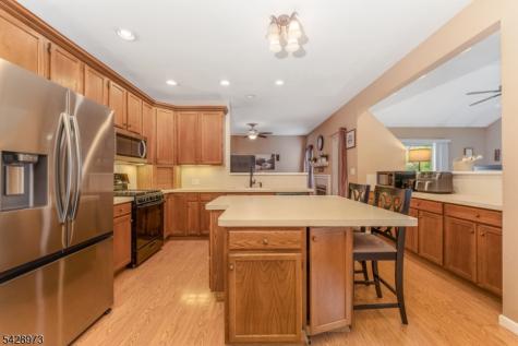 1304 Brian Circle Greenwich NJ 08886