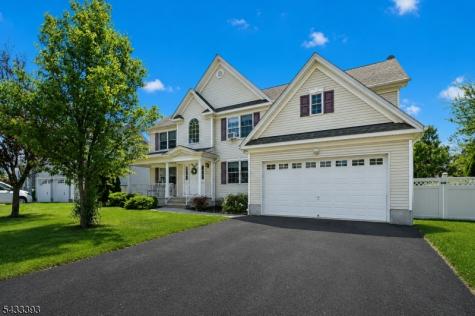33 Stanton Street Clark NJ 07066