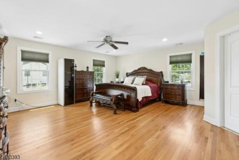 33 Stanton Street Clark NJ 07066