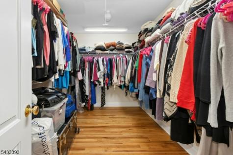 33 Stanton Street Clark NJ 07066