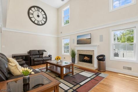 33 Stanton Street Clark NJ 07066