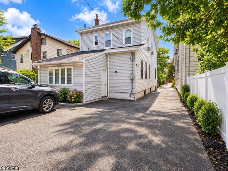 155 Weequahic Avenue Newark NJ 07112