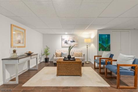 42 Sherwood Drive New Providence NJ 07974