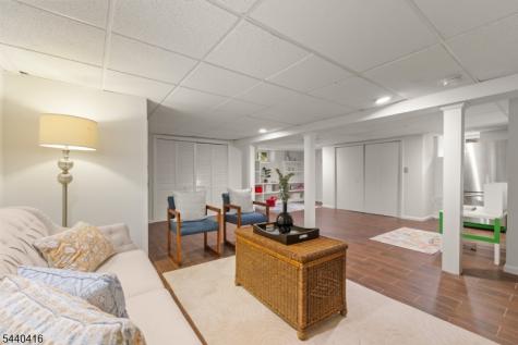 42 Sherwood Drive New Providence NJ 07974
