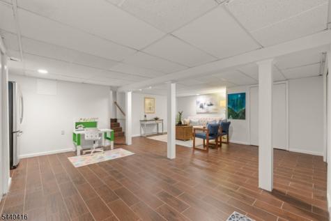 42 Sherwood Drive New Providence NJ 07974