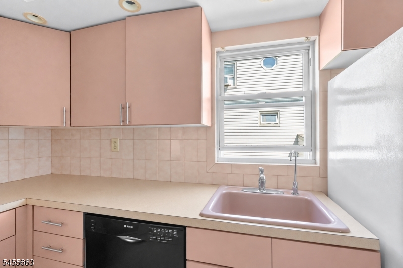 106 Summit Avenue Bloomfield NJ 07003
