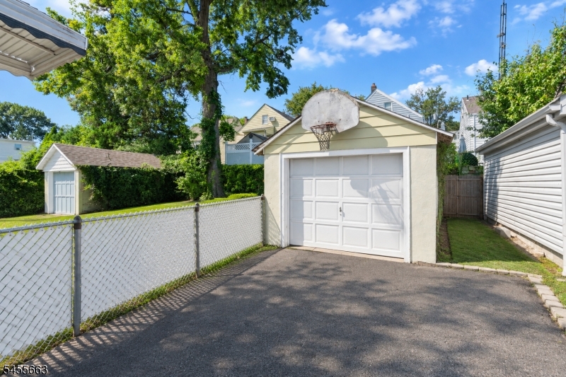106 Summit Avenue Bloomfield NJ 07003