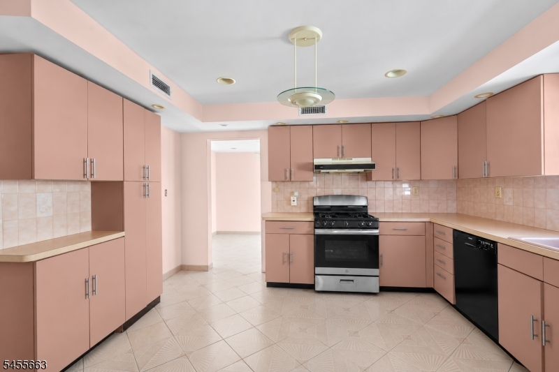 106 Summit Avenue Bloomfield NJ 07003