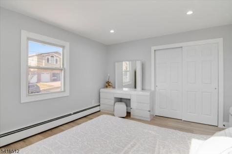 565 Center Street Wood-ridge NJ 07075