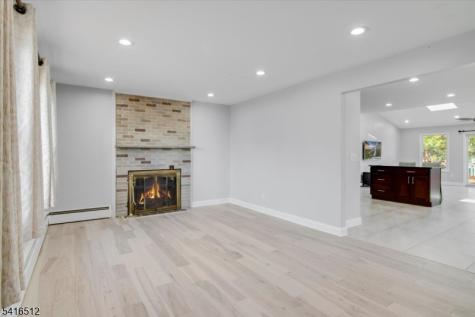 565 Center Street Wood-ridge NJ 07075