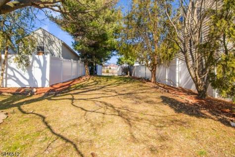 565 Center Street Wood-ridge NJ 07075