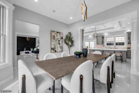 125 Hamilton Trail Totowa NJ 07512