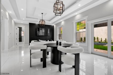 125 Hamilton Trail Totowa NJ 07512