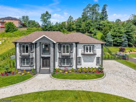 125 Hamilton Trail Totowa NJ 07512