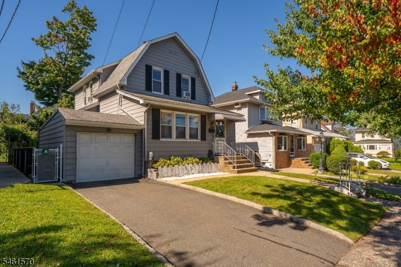 344 Rutherford Avenue Lyndhurst NJ 07071