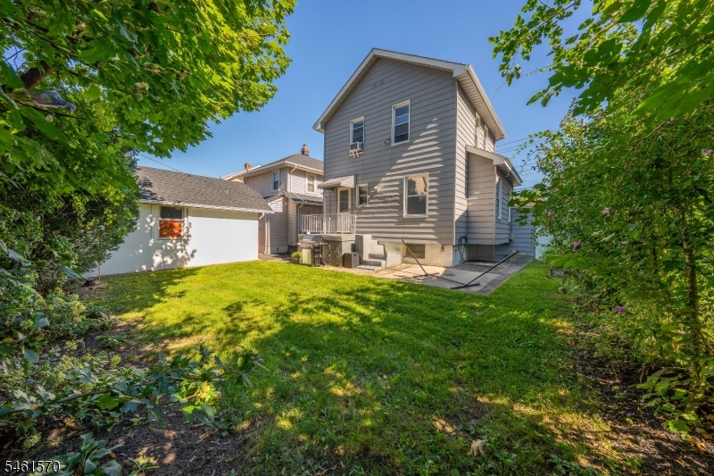 344 Rutherford Avenue Lyndhurst NJ 07071