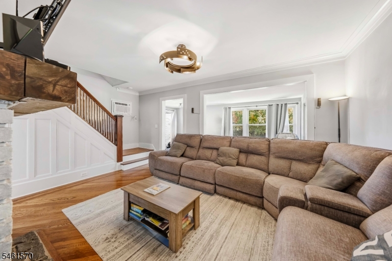 344 Rutherford Avenue Lyndhurst NJ 07071