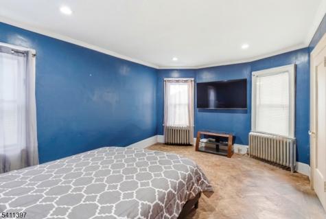 44 N 10th Street Newark NJ 07107