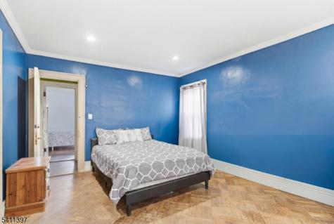 44 N 10th Street Newark NJ 07107