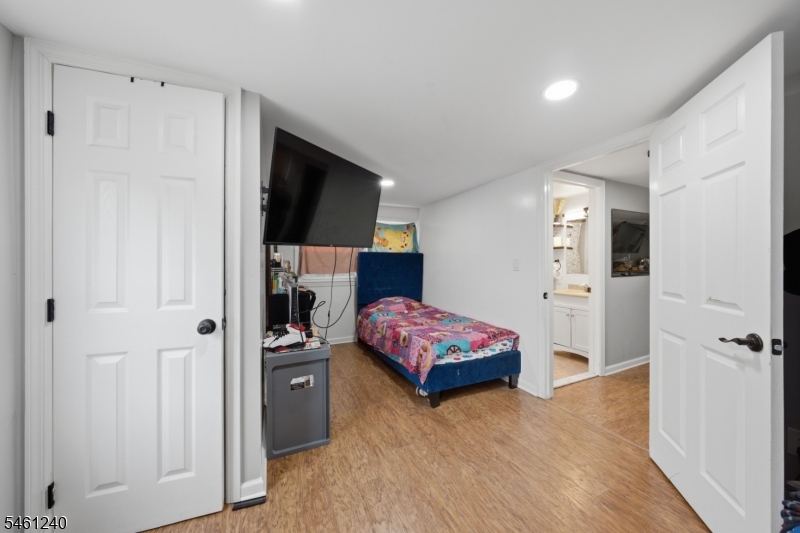 156 Baker Avenue South Plainfield NJ 07080
