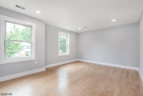 90 Ludlow Road Parsippany-troy Hills NJ 07054