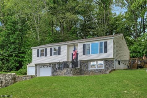 3 S Hillside Drive Mount Olive NJ 07828