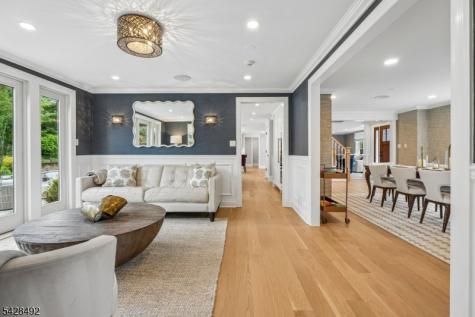 18 Sandy Hill Road Chatham NJ 07928