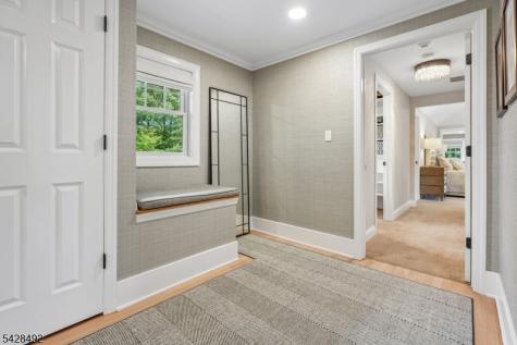 18 Sandy Hill Road Chatham NJ 07928