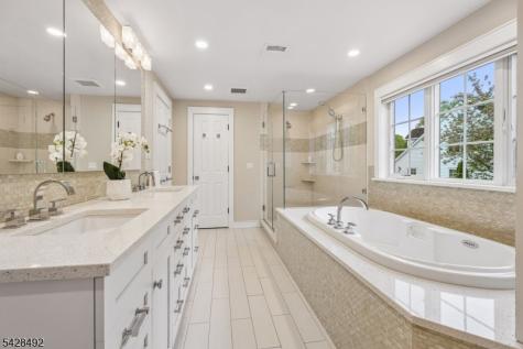 18 Sandy Hill Road Chatham NJ 07928
