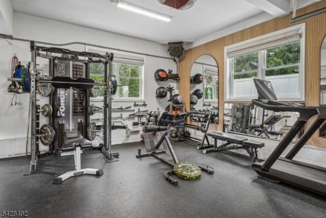 18 Sandy Hill Road Chatham NJ 07928