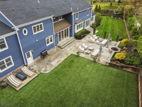 18 Sandy Hill Road Chatham NJ 07928