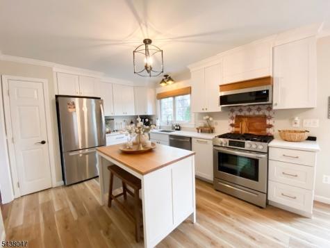608 E Hendricks Boulevard South Plainfield NJ 07080